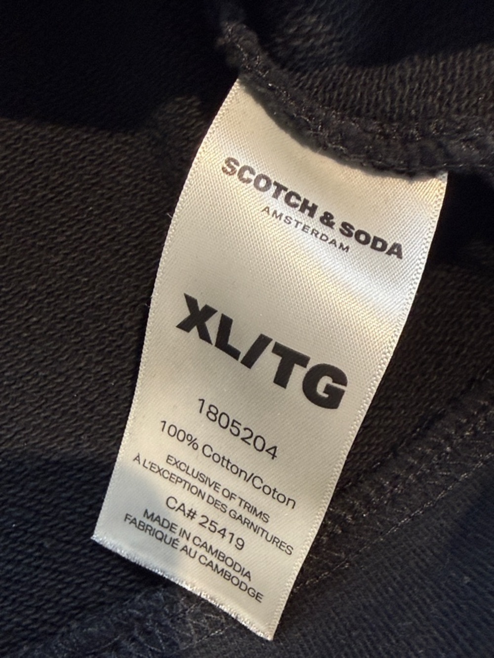 Scotch & Soda Black Crewneck New York Sweatshirt - Picture 6 of 6